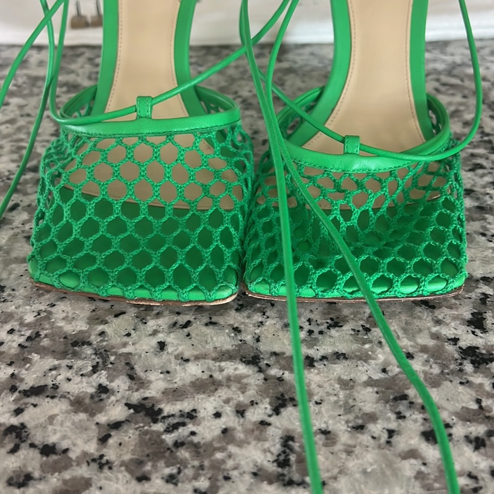 Women shoes - Picture 7 of 9